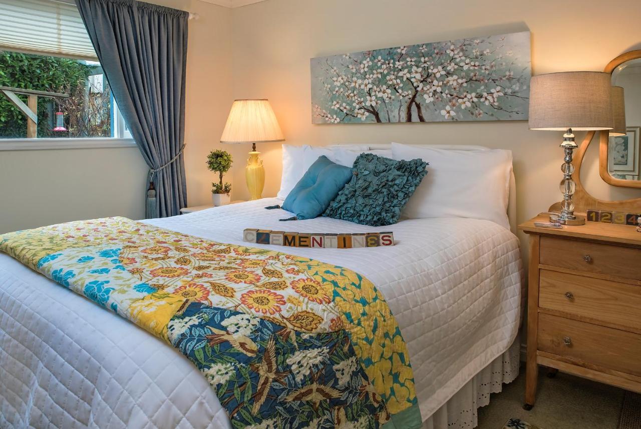 Clementine'S Guest House & Vacation Rentals Astoria Eksteriør bilde