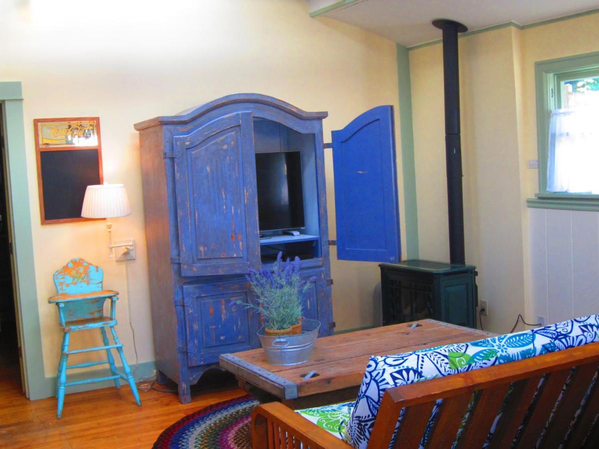 Clementine'S Guest House & Vacation Rentals Astoria Eksteriør bilde