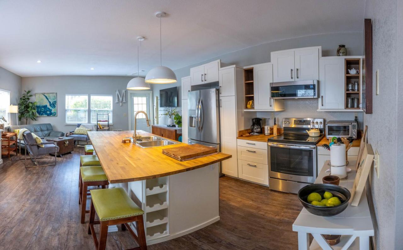 Clementine'S Guest House & Vacation Rentals Astoria Eksteriør bilde