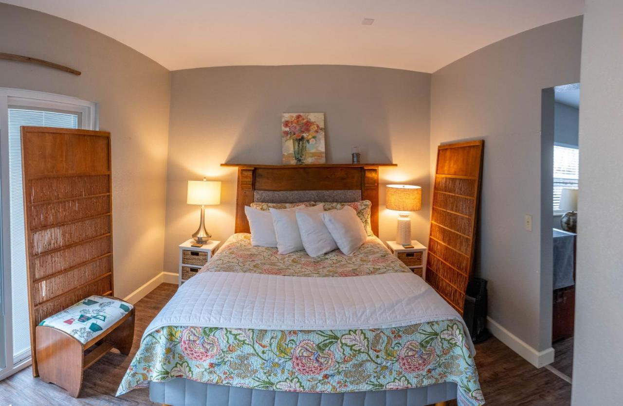 Clementine'S Guest House & Vacation Rentals Astoria Eksteriør bilde