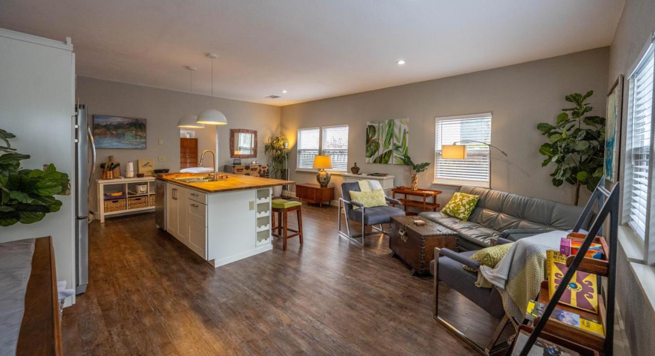 Clementine'S Guest House & Vacation Rentals Astoria Eksteriør bilde