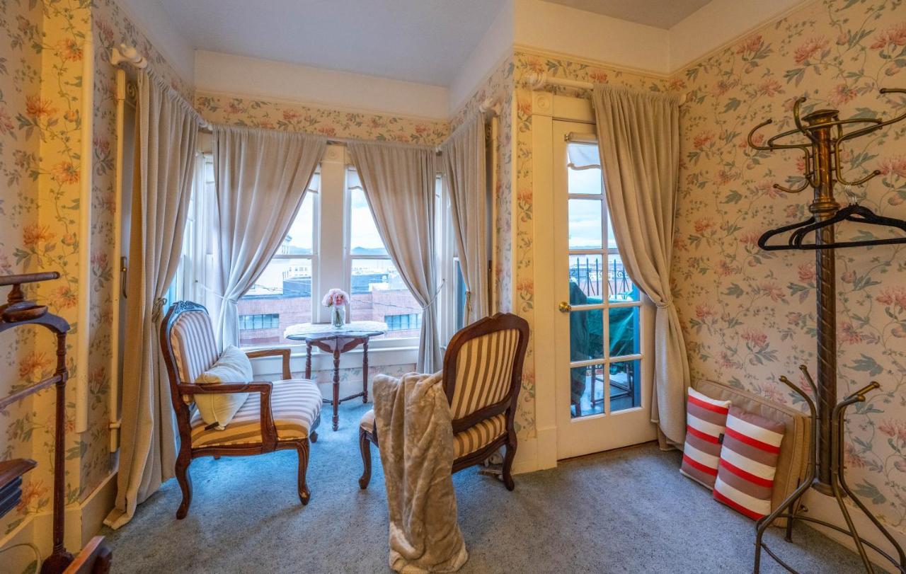 Clementine'S Guest House & Vacation Rentals Astoria Eksteriør bilde